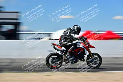 media/Mar-25-2024-Moto Forza (Mon) [[8d4319bd68]]/3-Intermediate Group/Session 4 (Front Straight Speed Pans)/